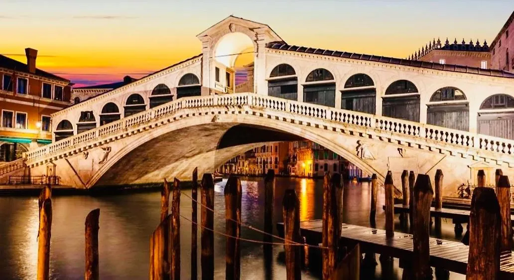 Venice Palace Luxury Suites Appartement